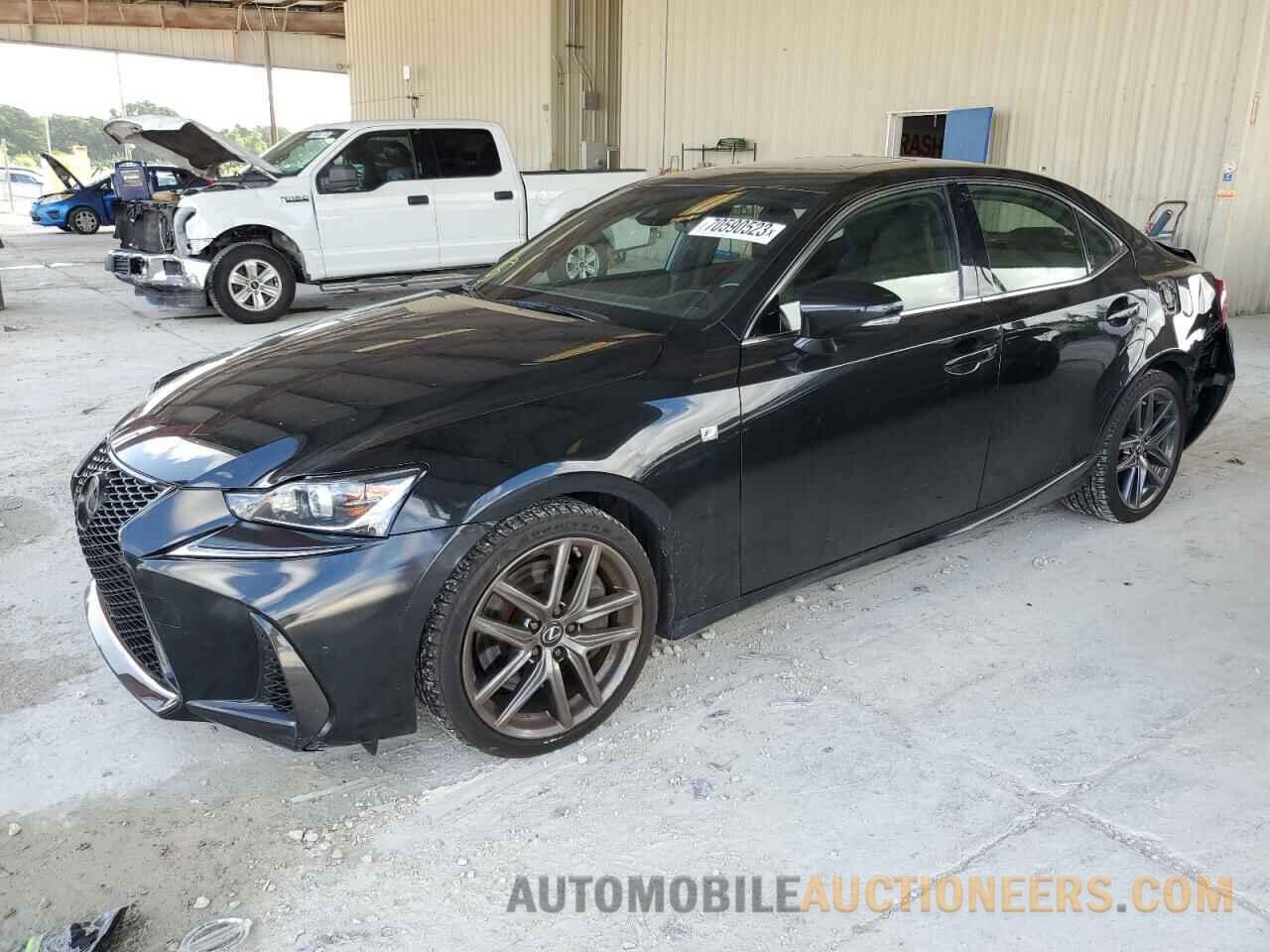 JTHBA1D28K5098576 LEXUS IS 2019