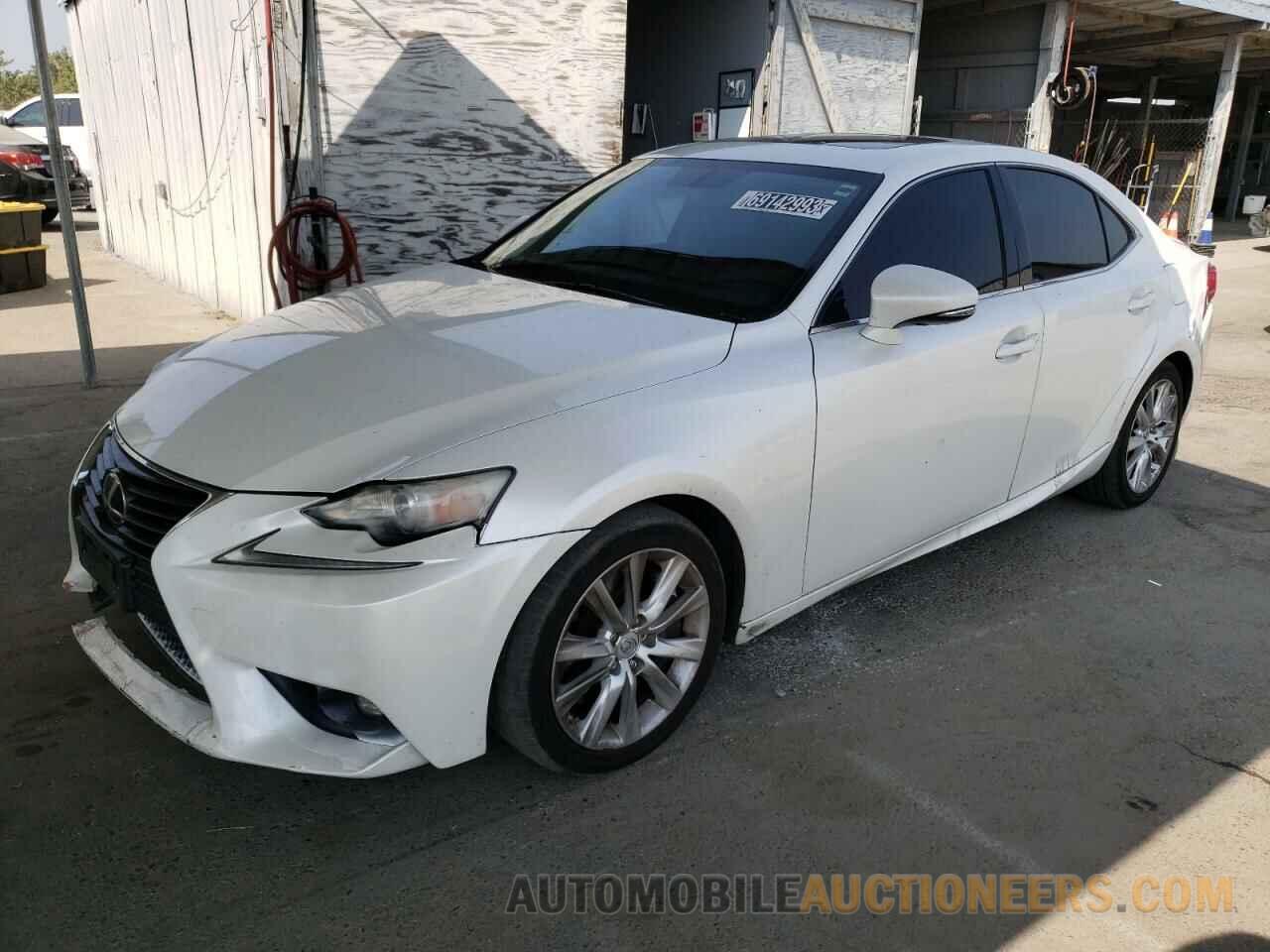 JTHBA1D29G5003417 LEXUS IS 2016