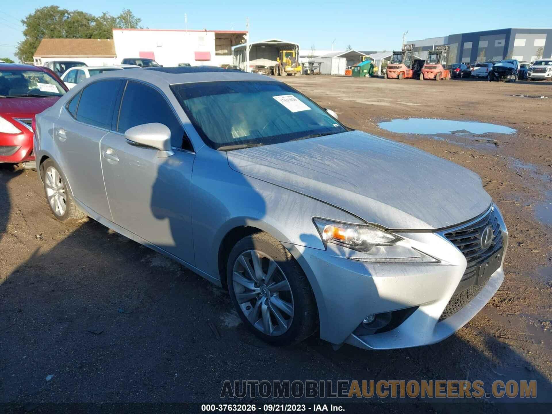 JTHBA1D29G5010349 LEXUS IS 2016