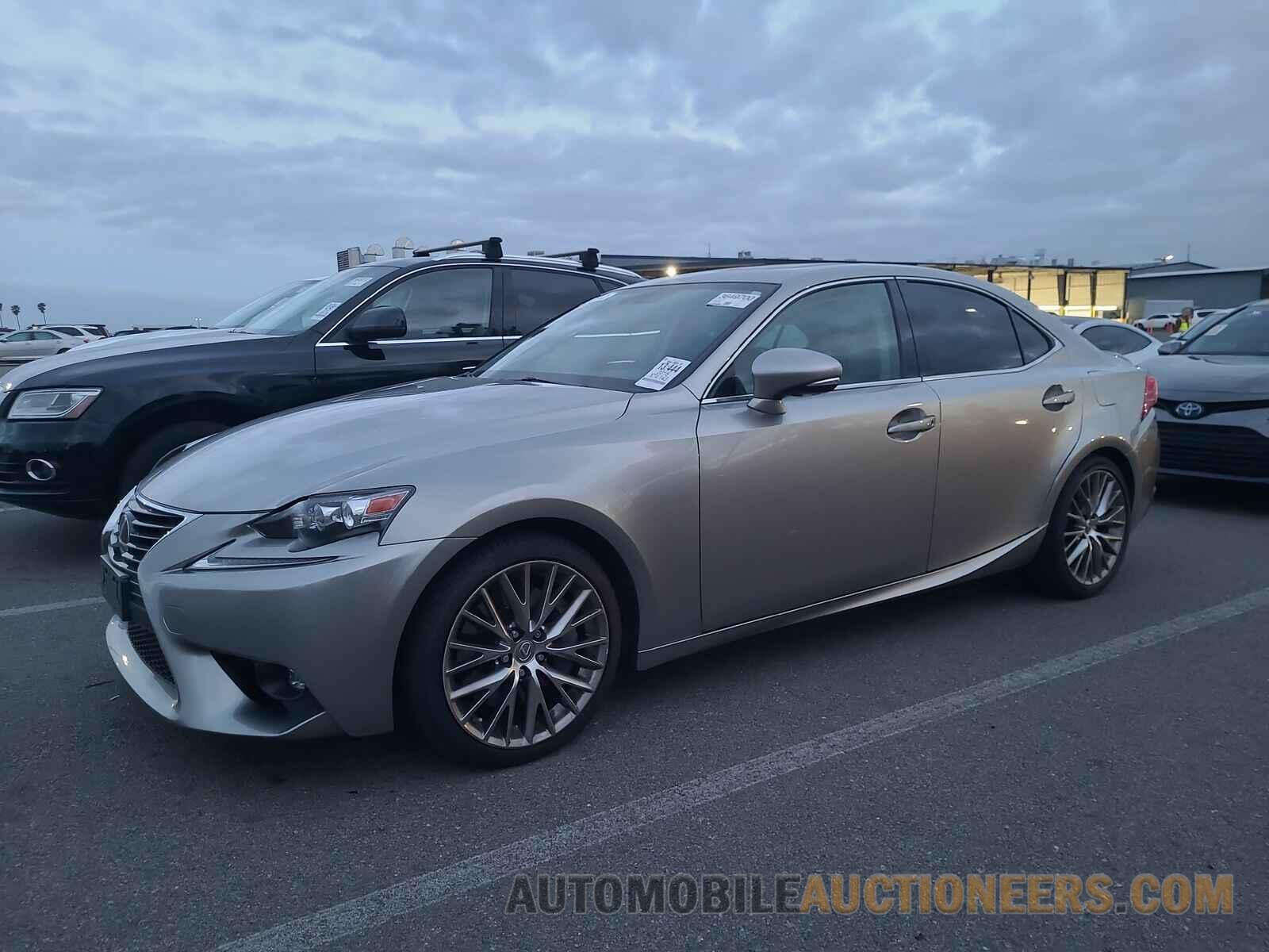 JTHBA1D29G5038135 Lexus IS 2016