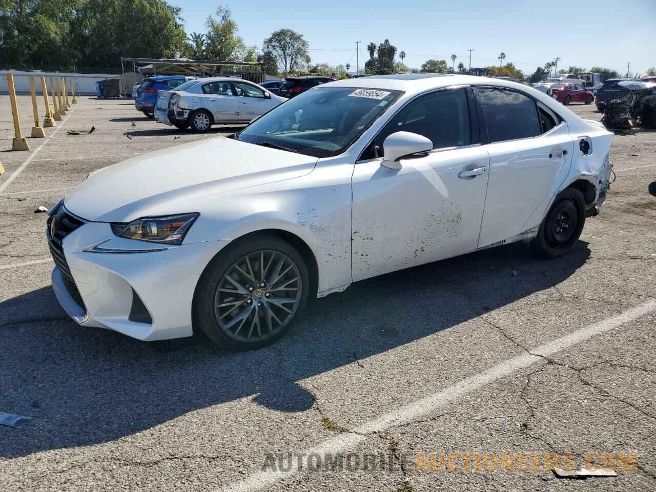 JTHBA1D29H5050898 LEXUS IS 2017