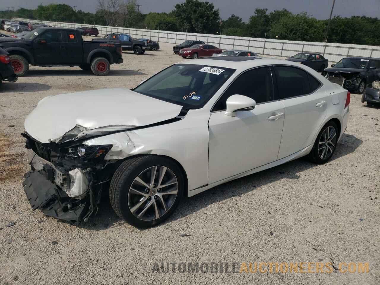 JTHBA1D29J5063723 LEXUS IS 2018