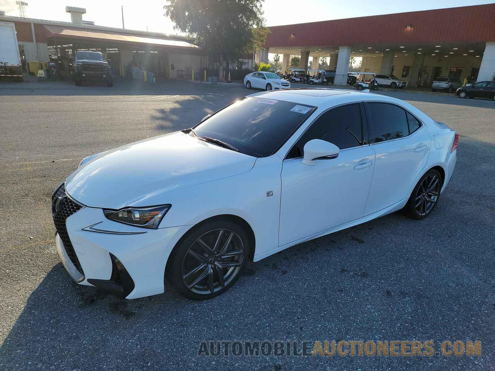 JTHBA1D29J5071711 Lexus IS 300 2018