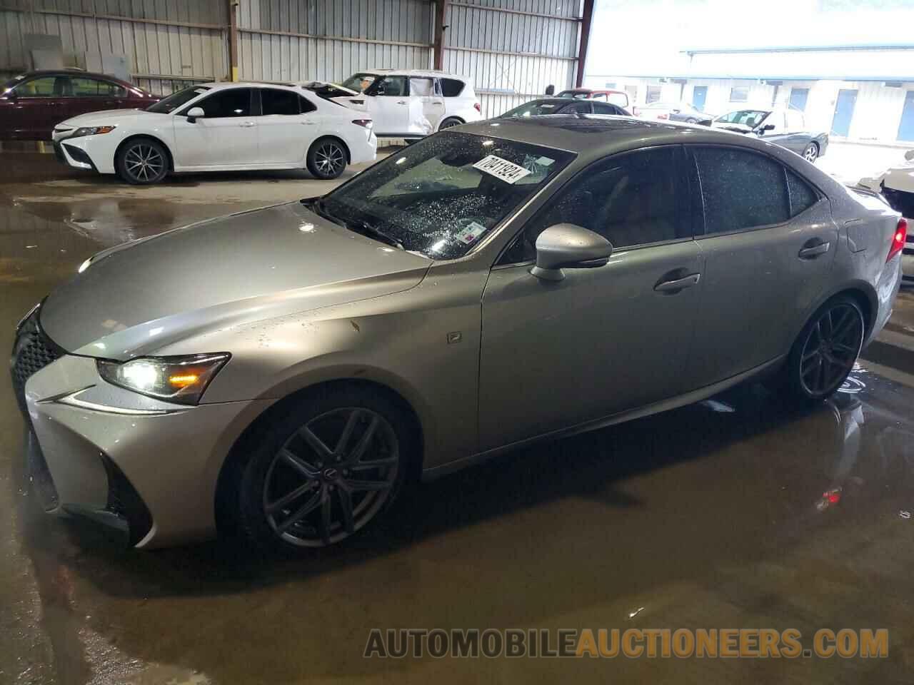 JTHBA1D29J5075676 LEXUS IS 2018