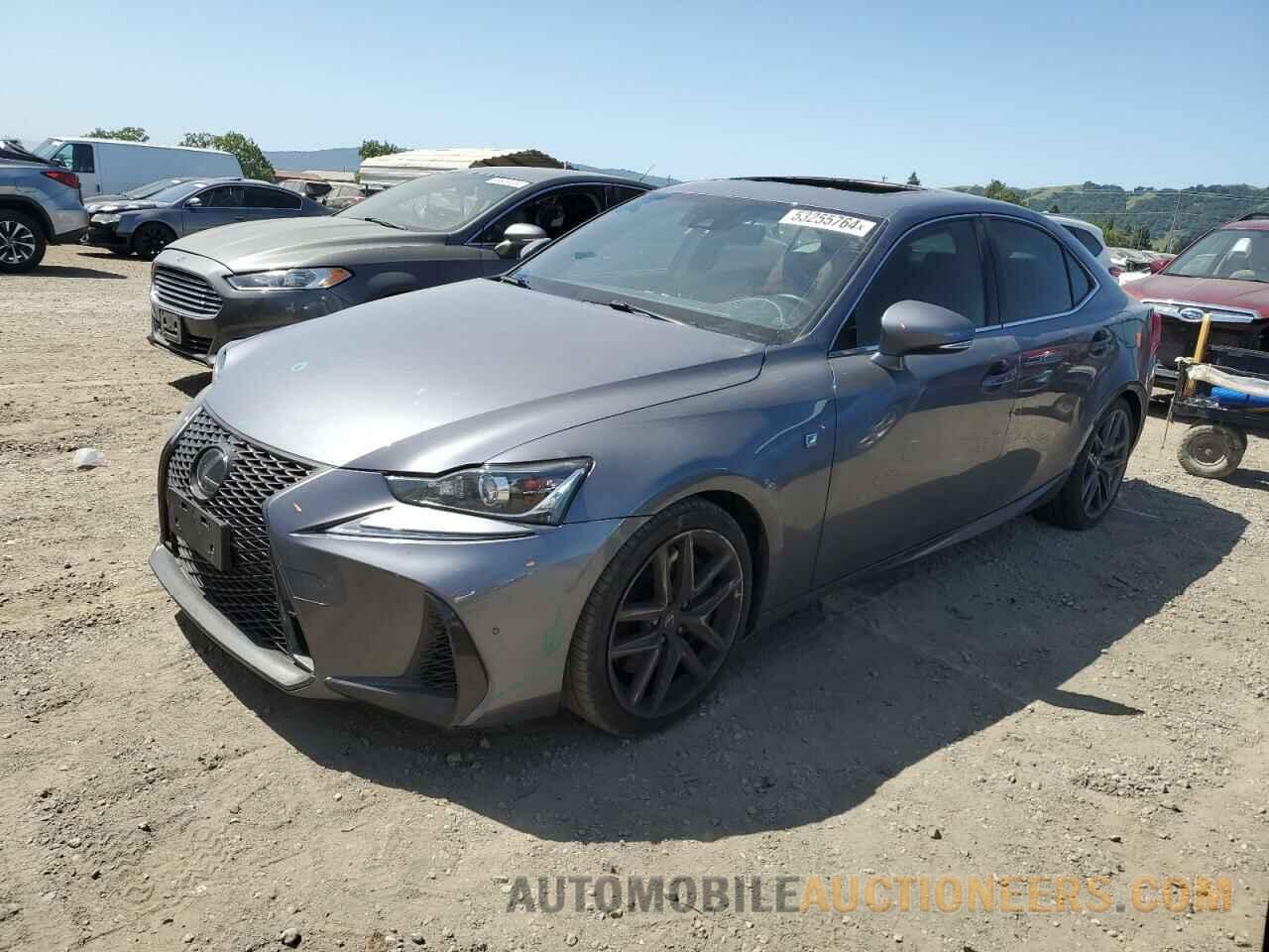 JTHBA1D29J5078979 LEXUS IS 2018