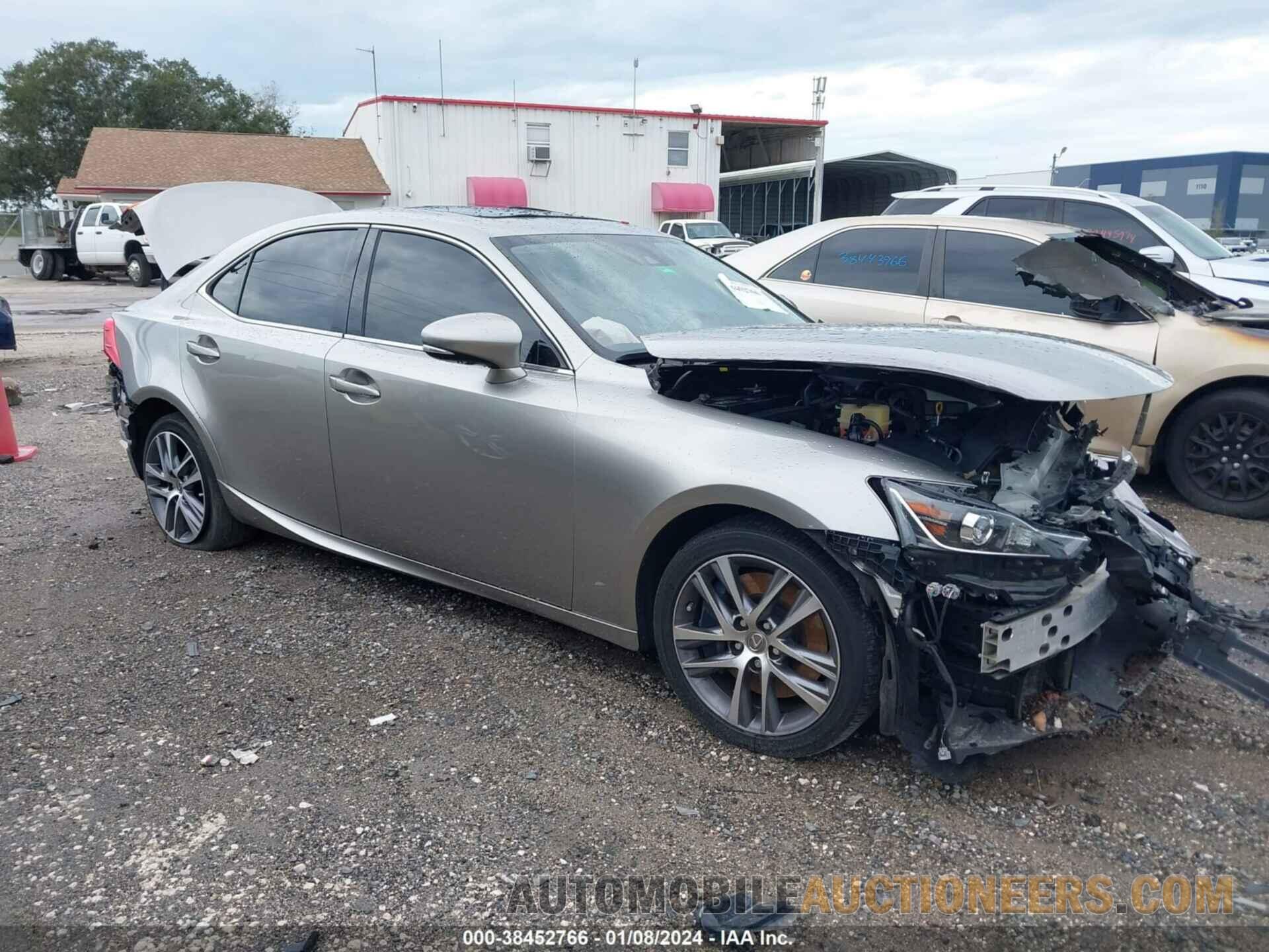 JTHBA1D29J5082479 LEXUS IS 2018