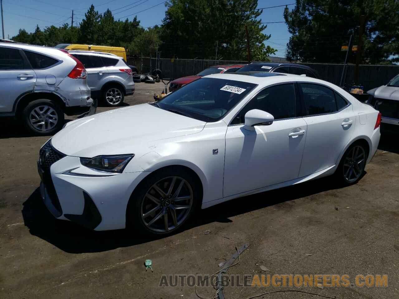 JTHBA1D29J5082627 LEXUS IS 2018