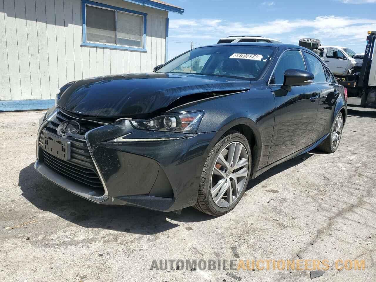 JTHBA1D29K5087697 LEXUS IS 2019