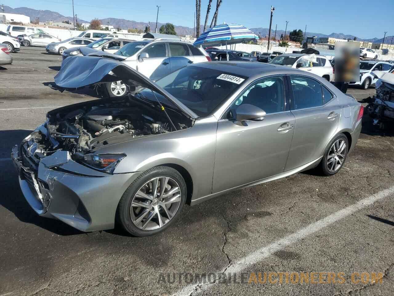 JTHBA1D29K5088249 LEXUS IS 2019