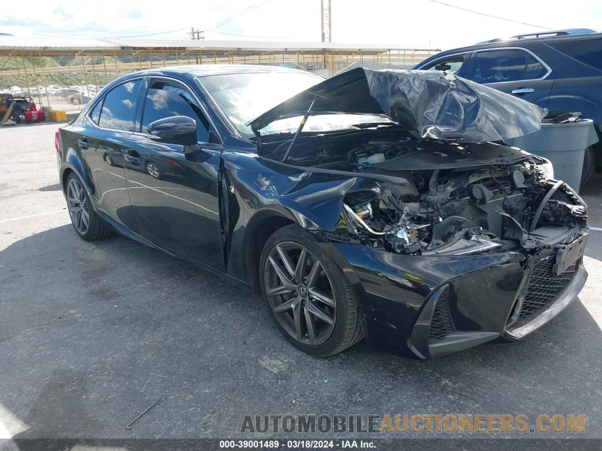 JTHBA1D29K5092818 LEXUS IS 300 2019