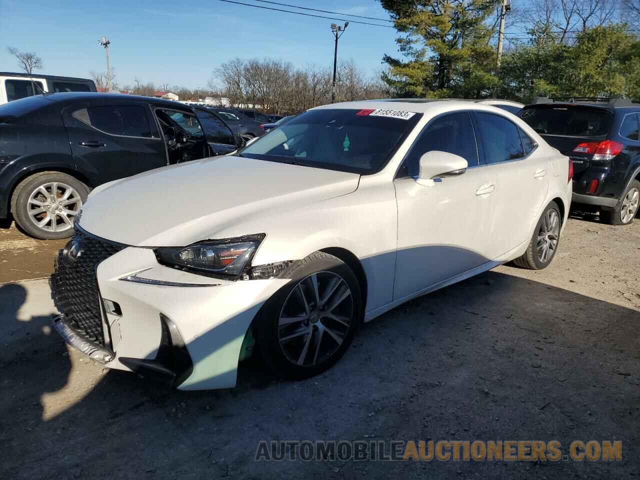 JTHBA1D29K5100495 LEXUS IS 2019