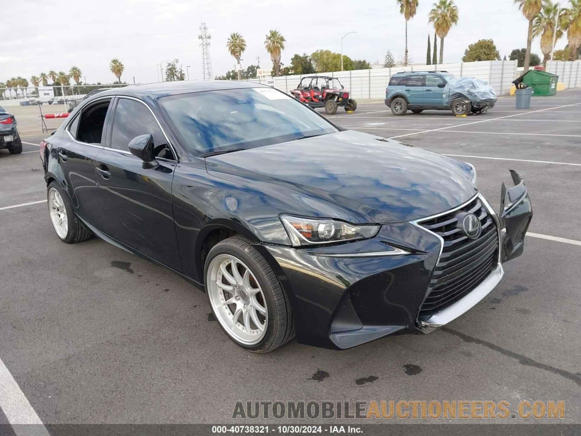 JTHBA1D29K5100917 LEXUS IS 300 2019