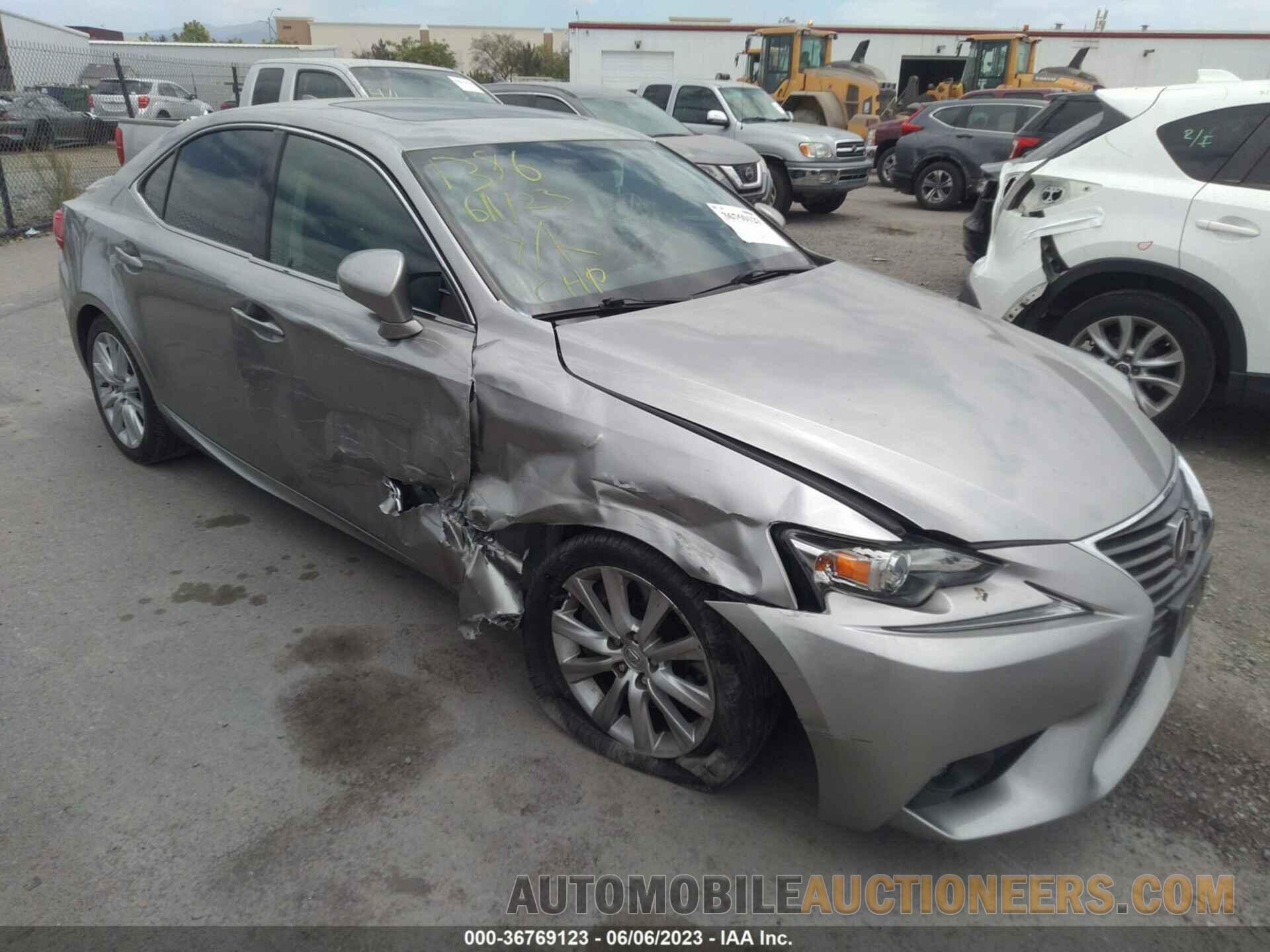 JTHBA1D2XG5028049 LEXUS IS 200T 2016