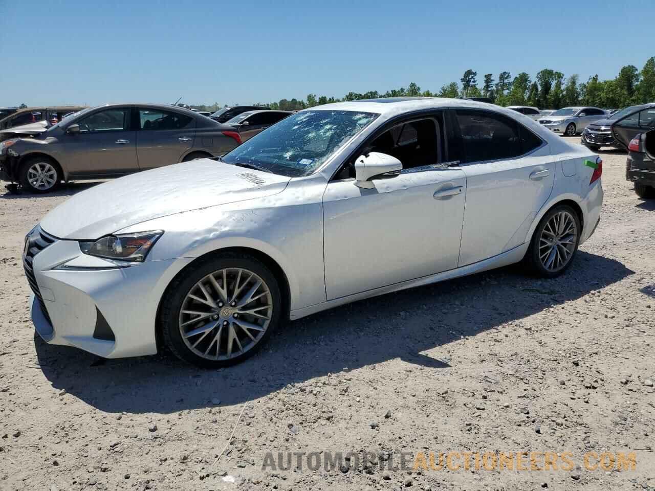 JTHBA1D2XH5044768 LEXUS IS 2017