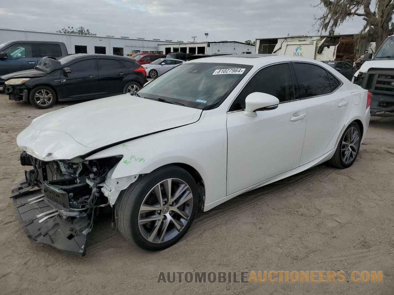 JTHBA1D2XJ5063892 LEXUS IS 2018