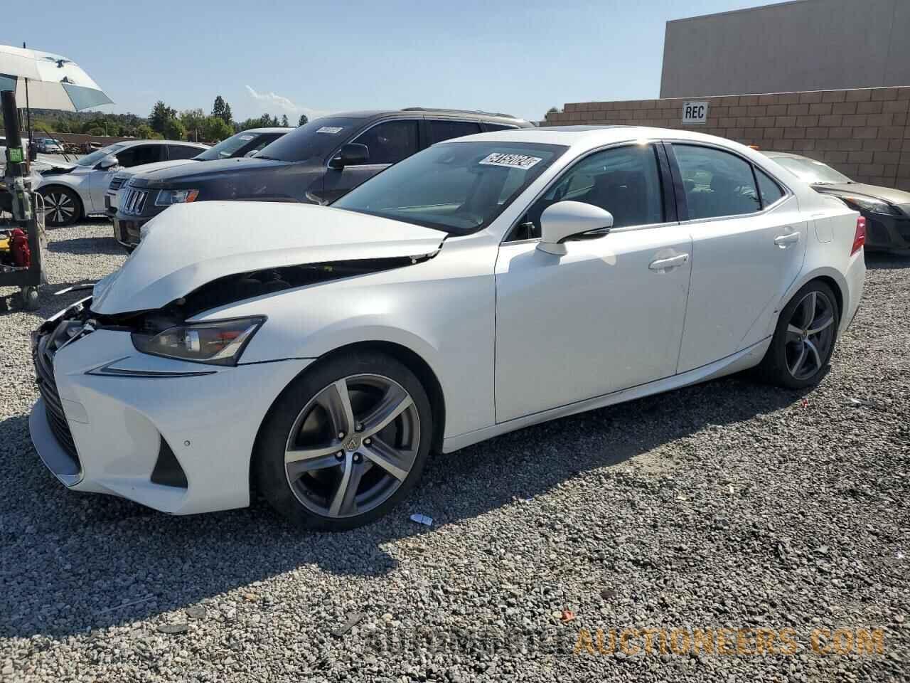 JTHBA1D2XJ5071944 LEXUS IS 2018