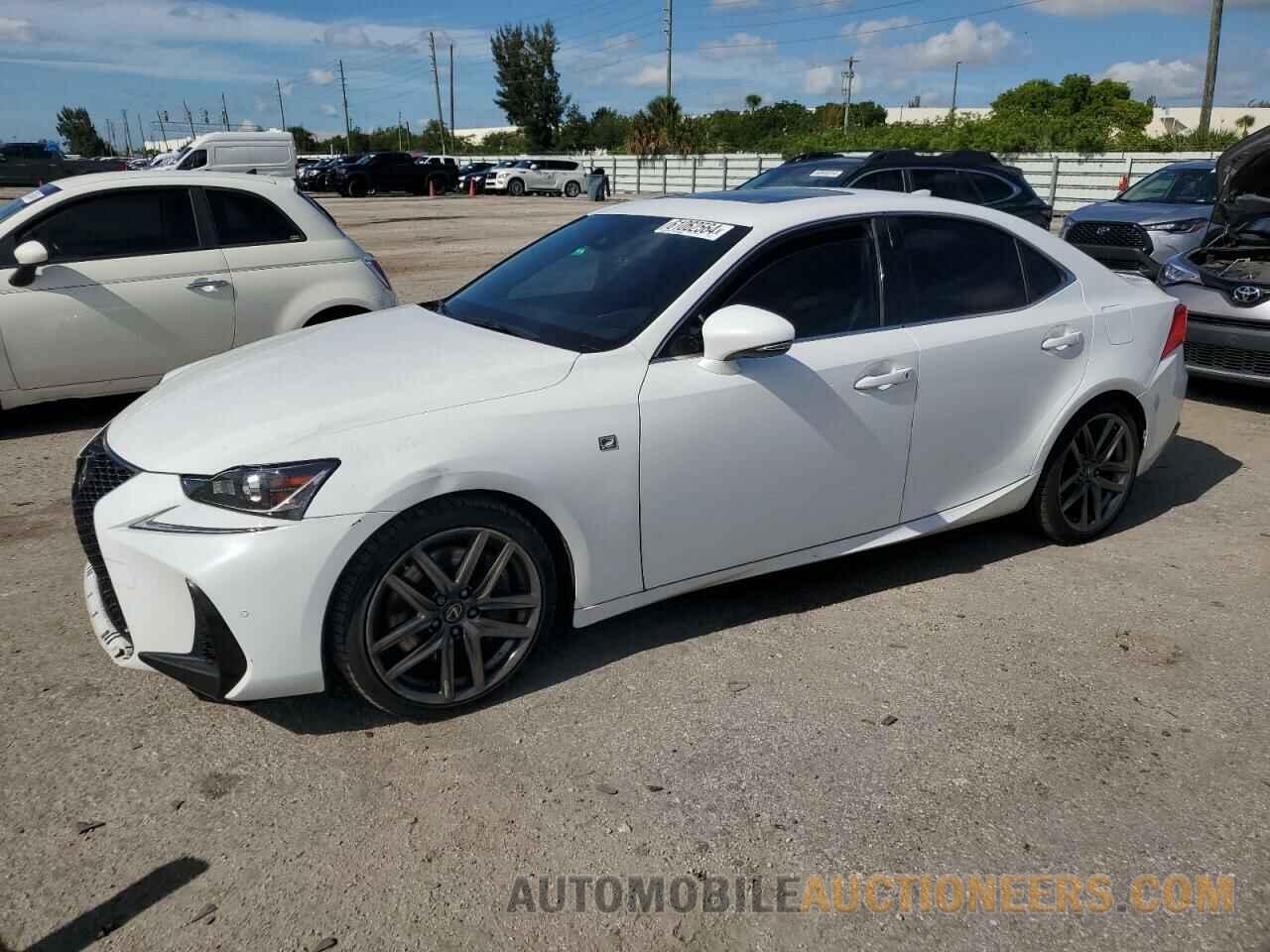 JTHBA1D2XK5087790 LEXUS IS 2019