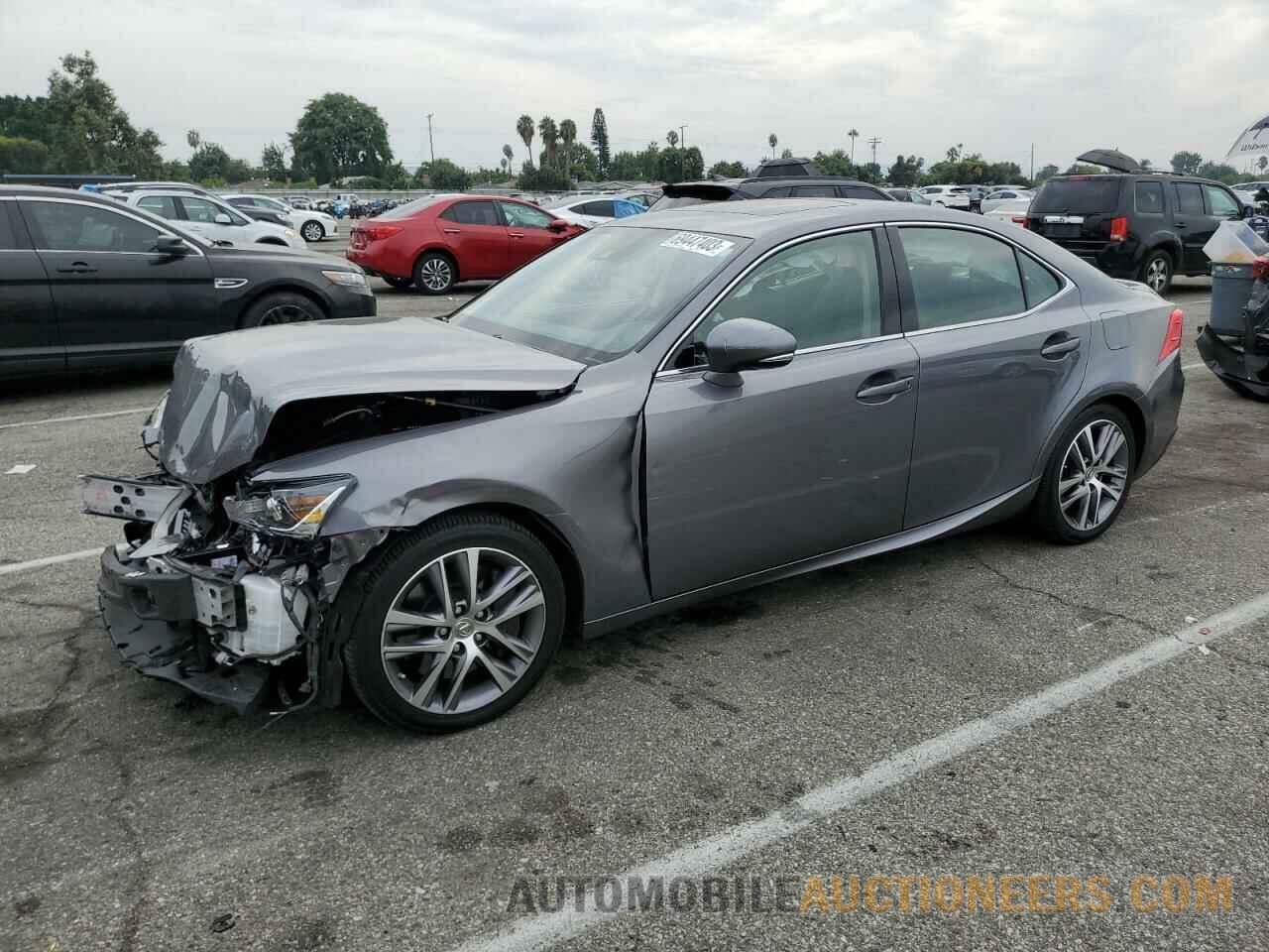 JTHBA1D2XK5096098 LEXUS IS 2019