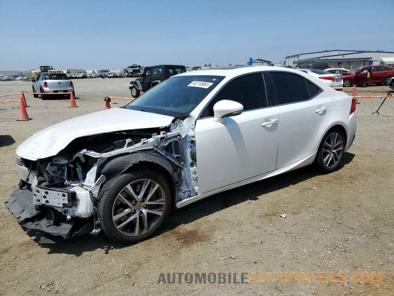 JTHBA1D2XK5097591 LEXUS IS 2019