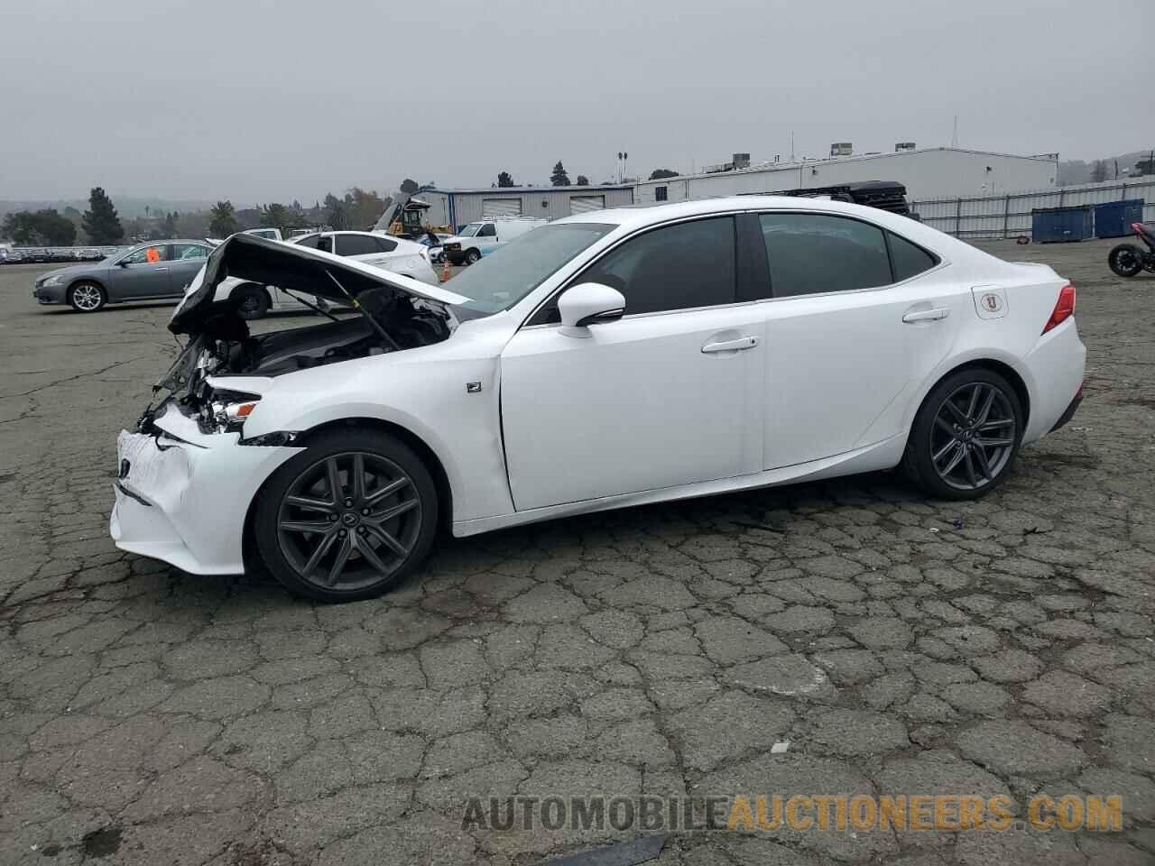 JTHBE1D24E5011040 LEXUS IS 2014