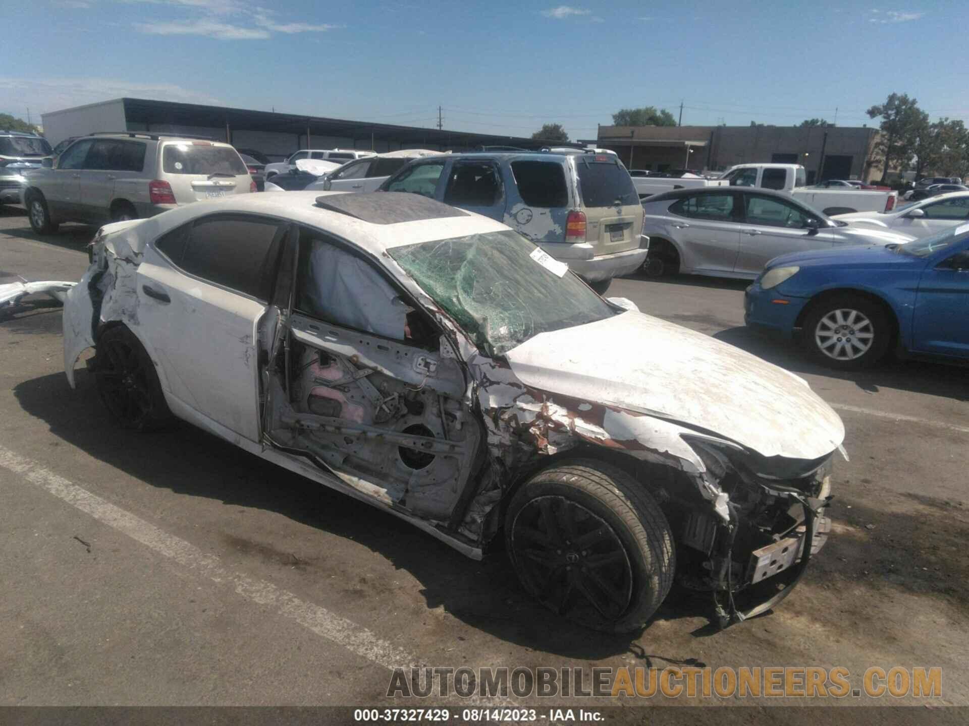 JTHBE1D28G5023064 LEXUS IS 2016