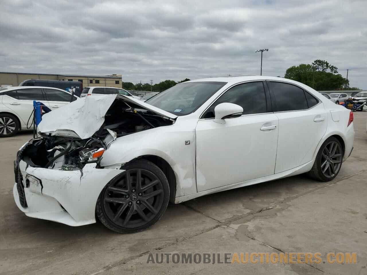 JTHBE1D2XF5017118 LEXUS IS 2015