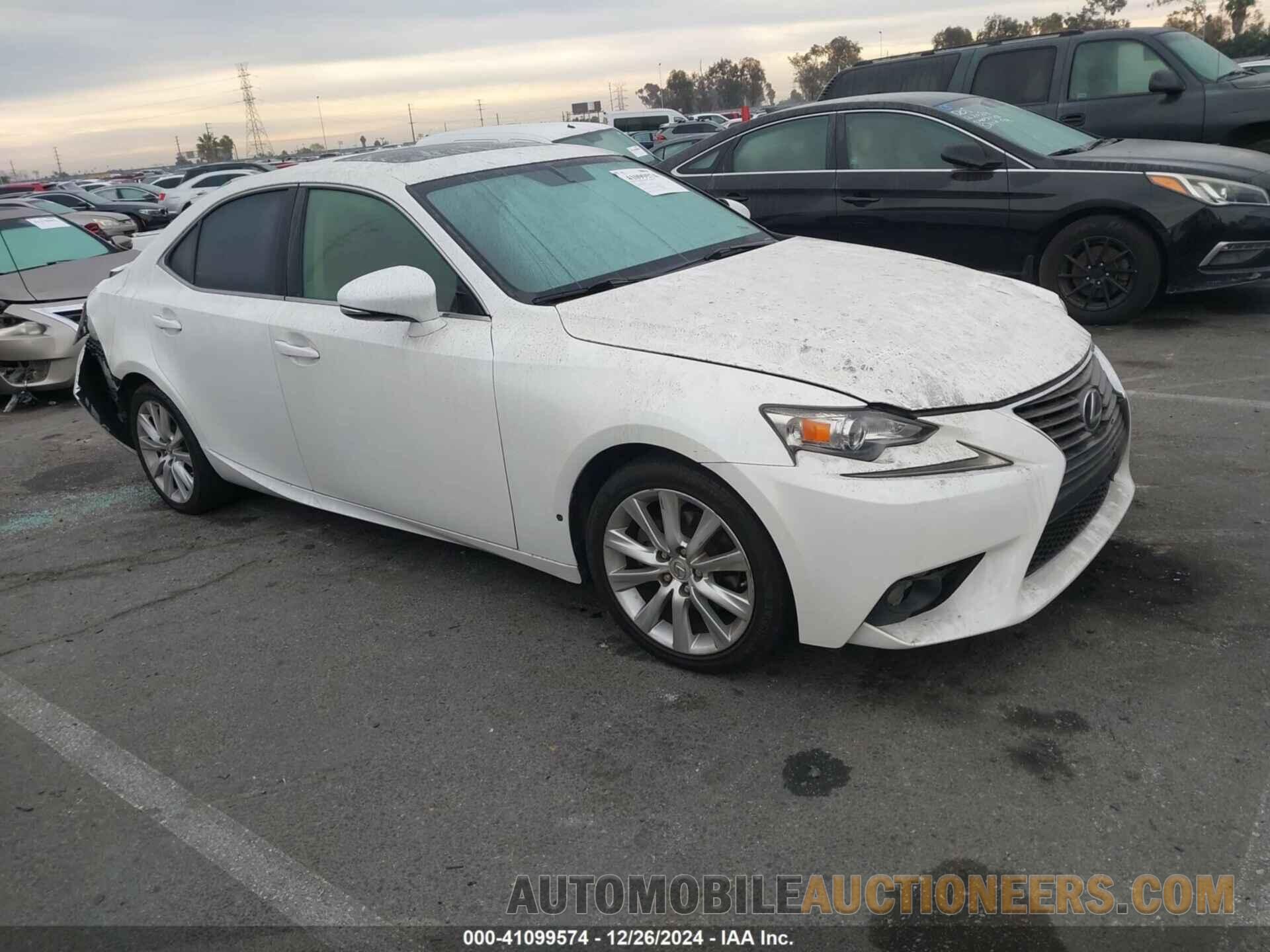 JTHBF1D20E5038748 LEXUS IS 250 2014