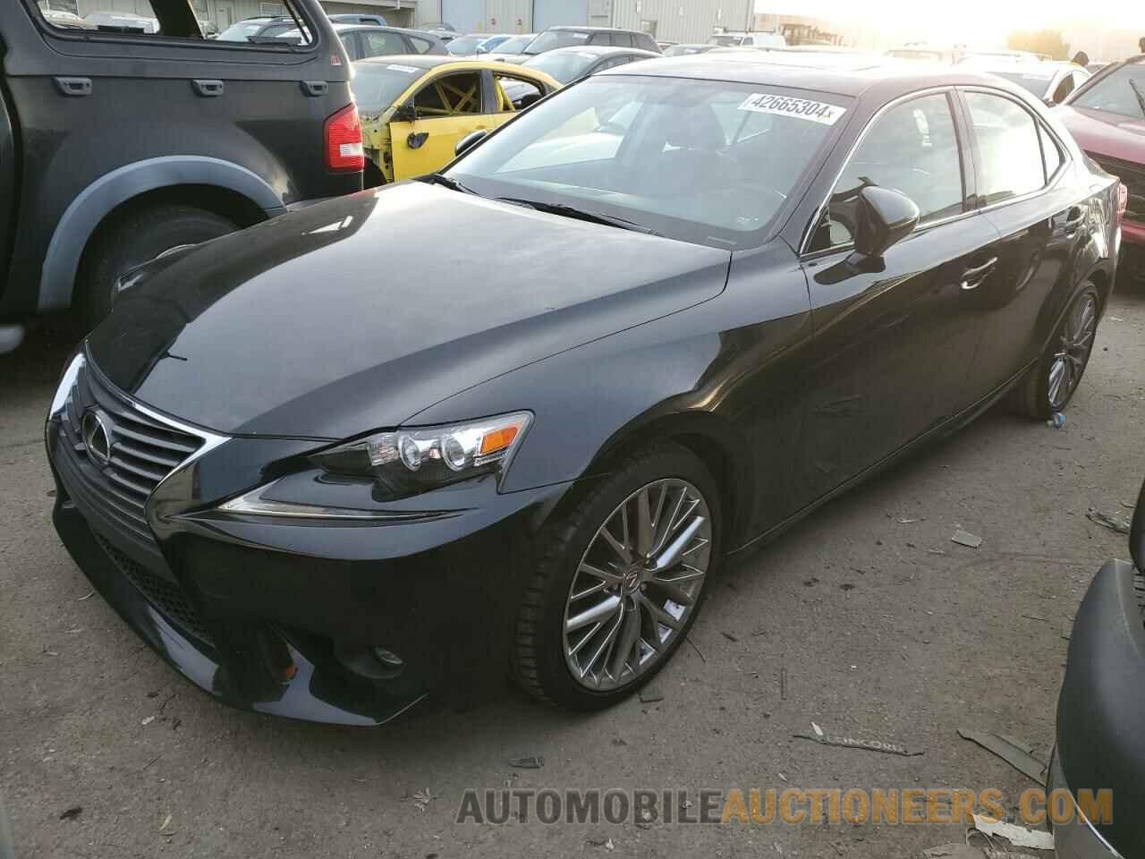 JTHBF1D20F5051775 LEXUS IS 2015