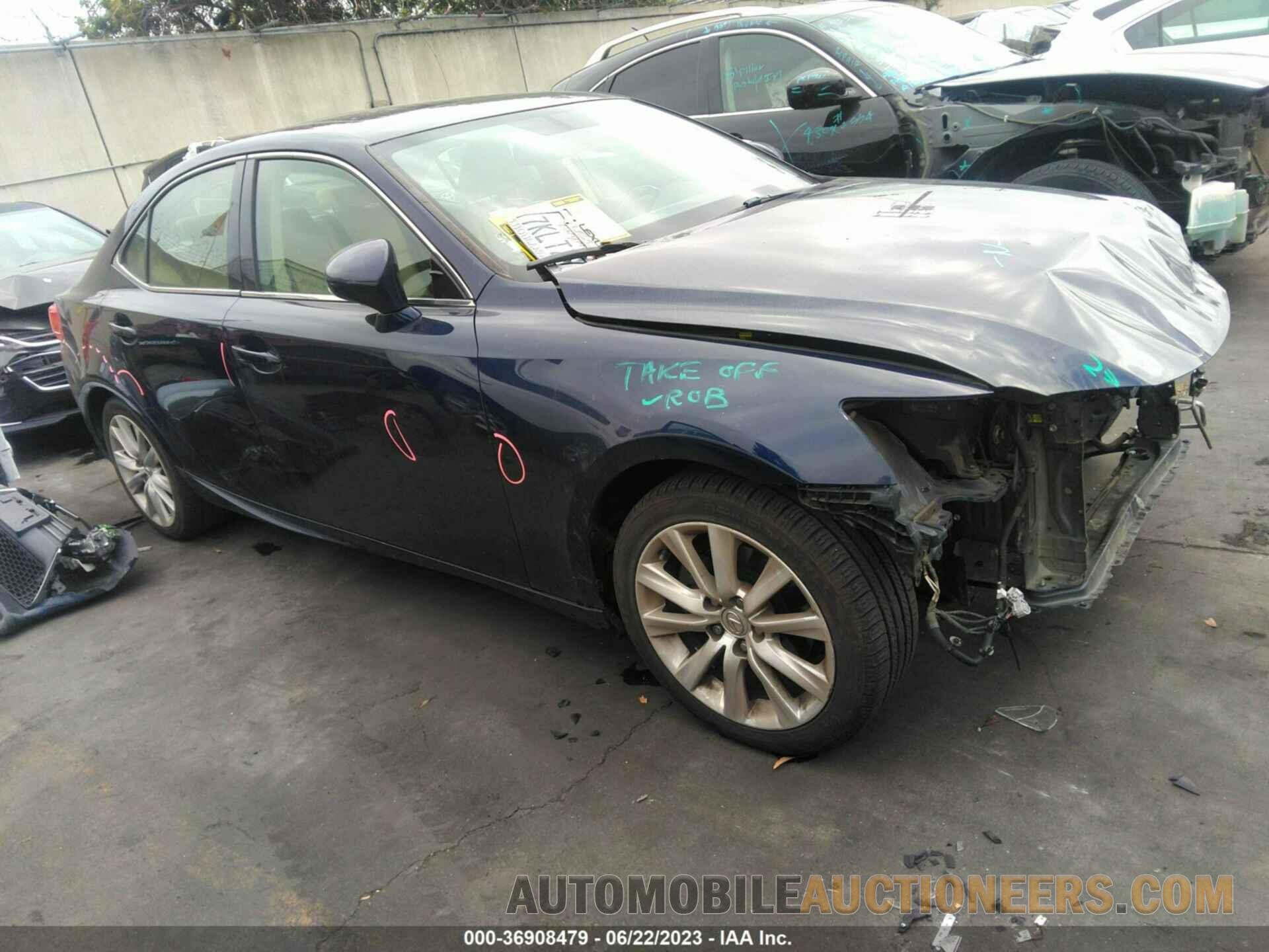 JTHBF1D20F5061917 LEXUS IS 250 2015