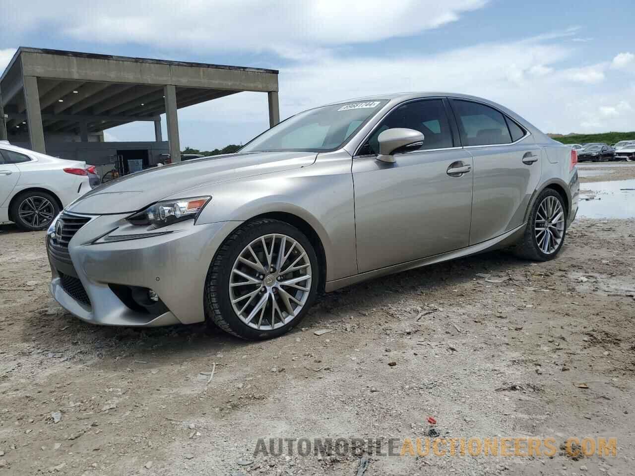 JTHBF1D20F5068589 LEXUS IS 2015