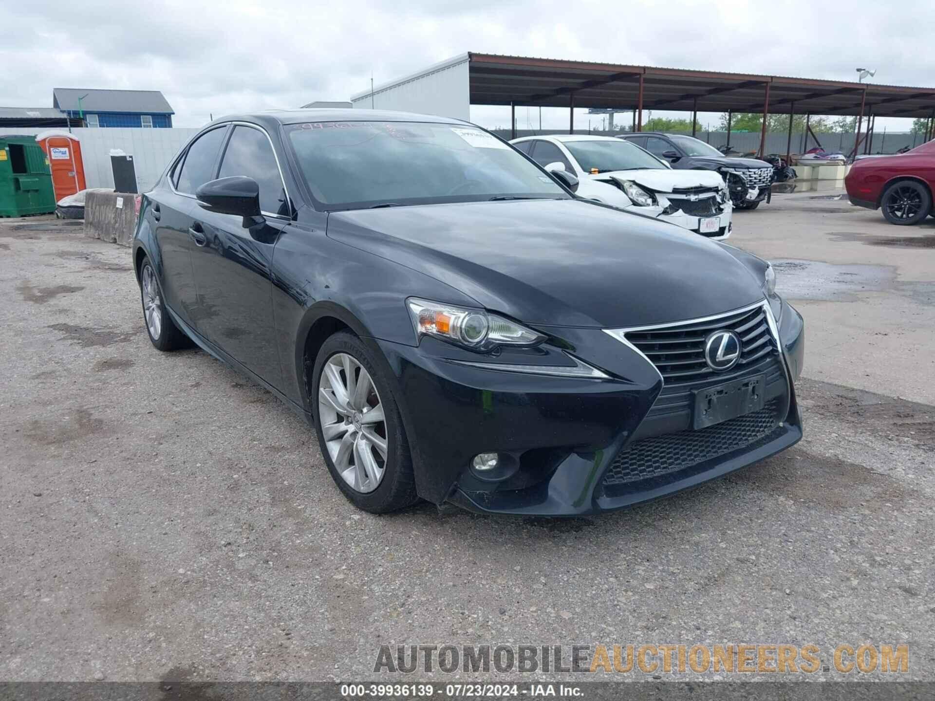 JTHBF1D20F5072366 LEXUS IS 250 2015