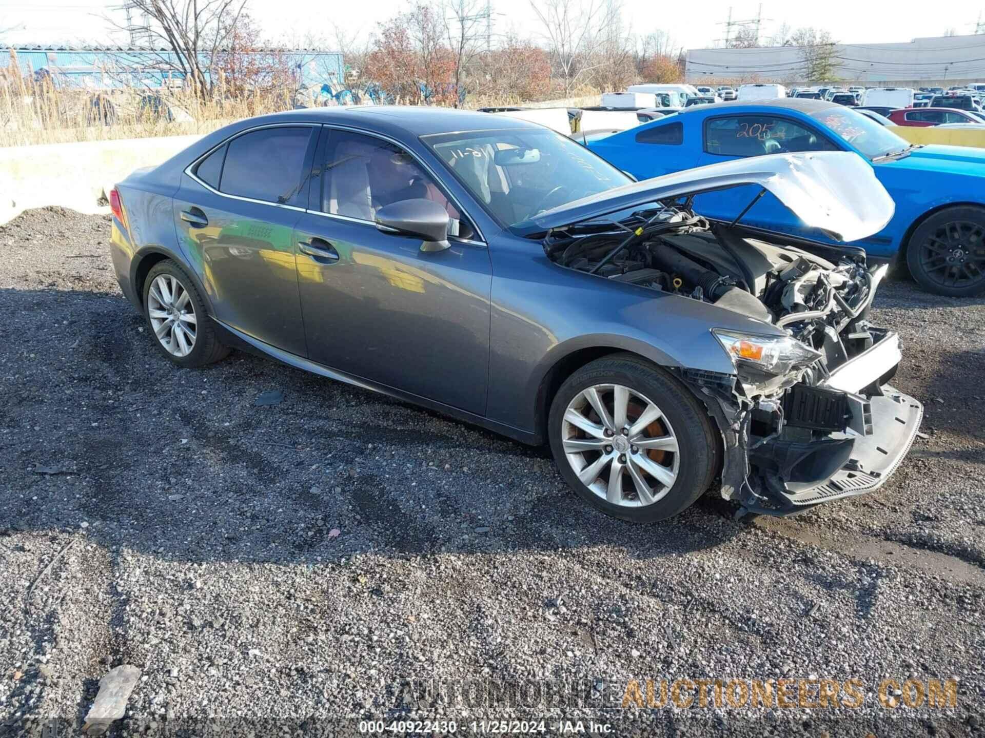 JTHBF1D20F5082041 LEXUS IS 250 2015