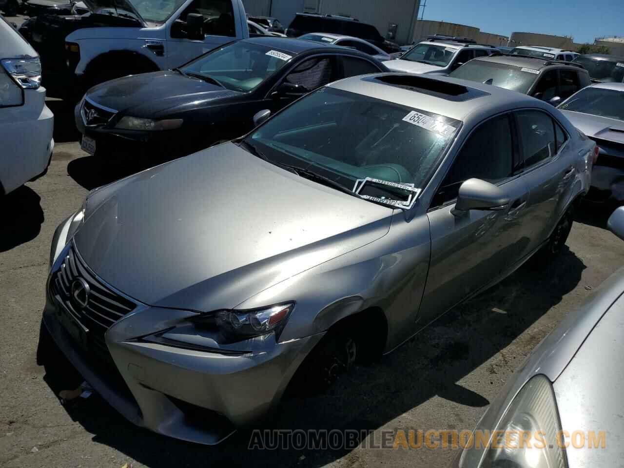 JTHBF1D21F5045581 LEXUS IS 2015