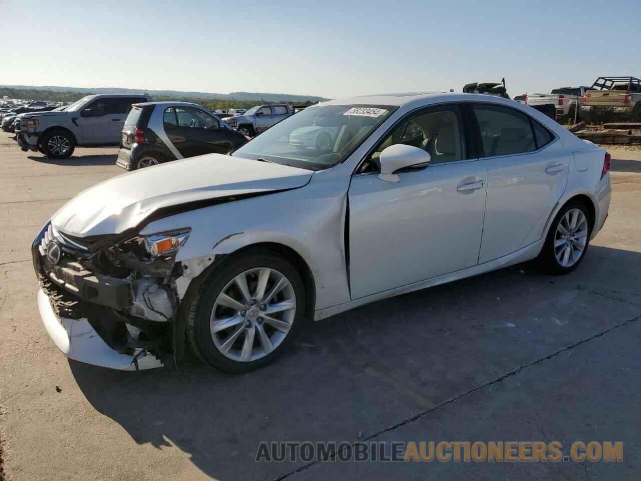 JTHBF1D21F5052286 LEXUS IS 2015