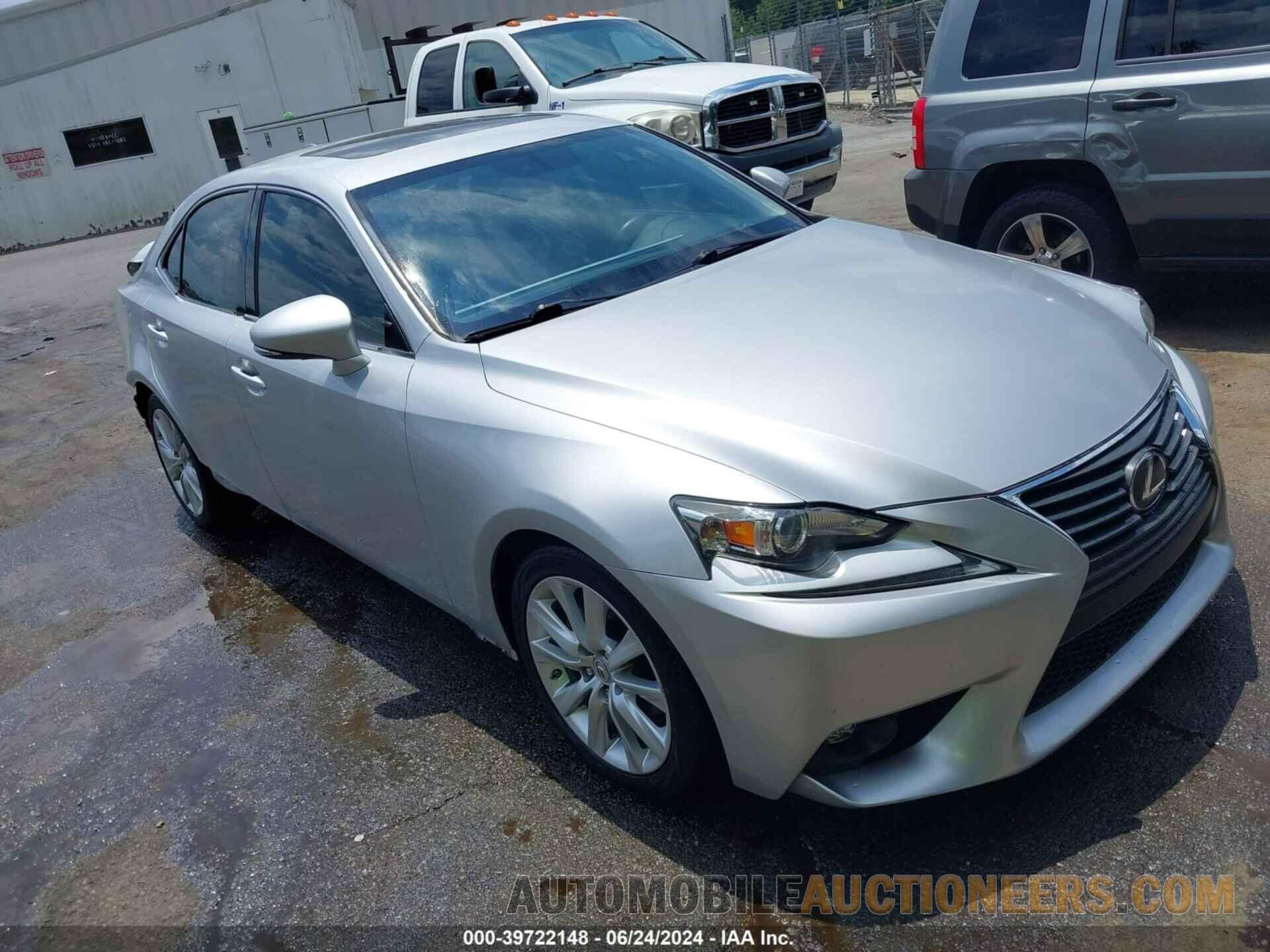 JTHBF1D21F5073977 LEXUS IS 250 2015