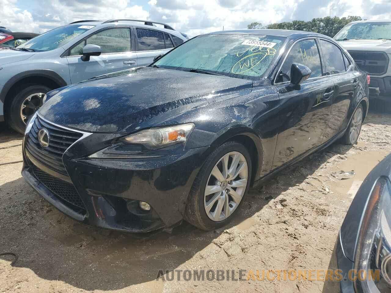 JTHBF1D22F5047274 LEXUS IS 2015