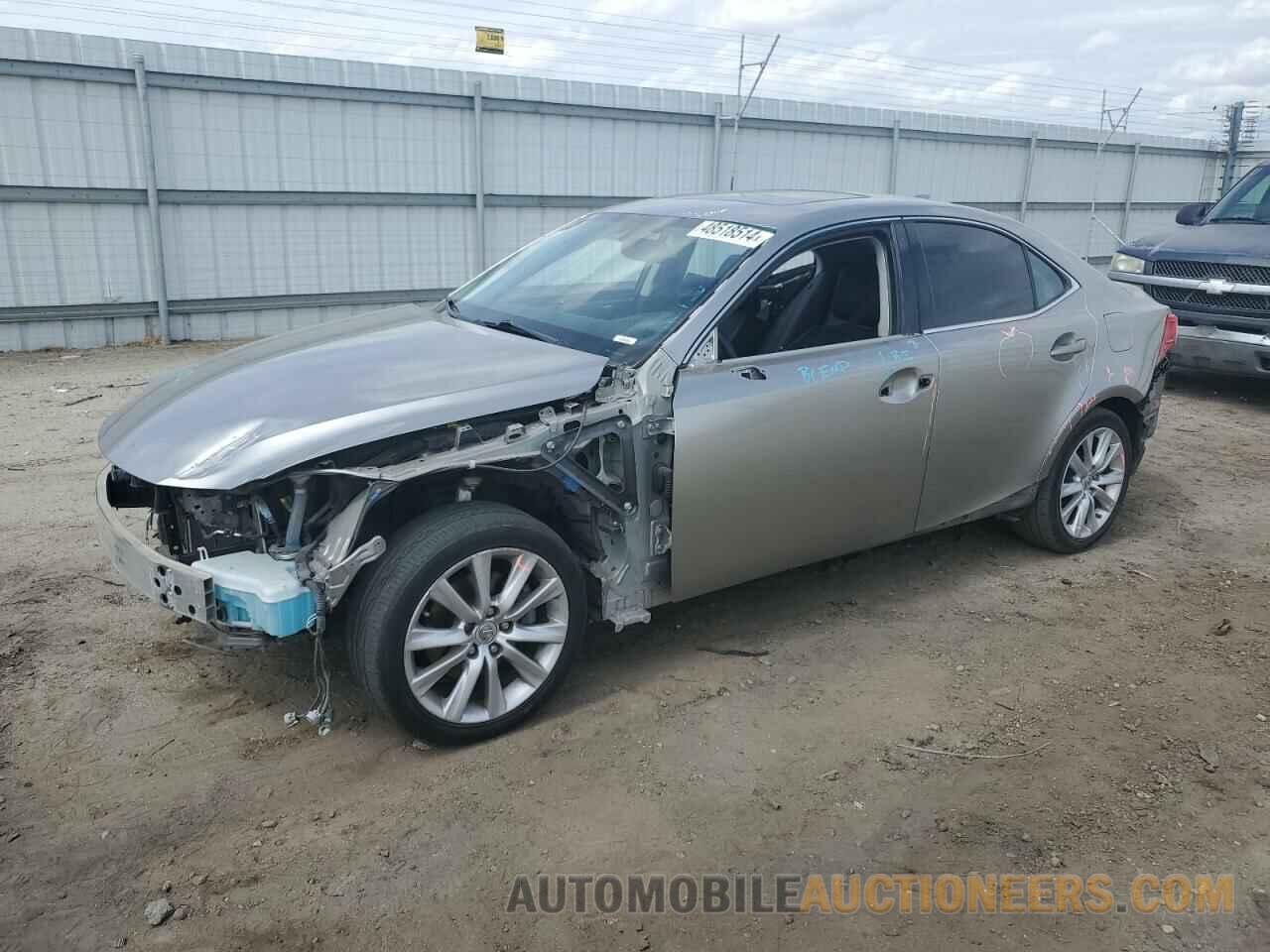 JTHBF1D22F5055455 LEXUS IS 2015