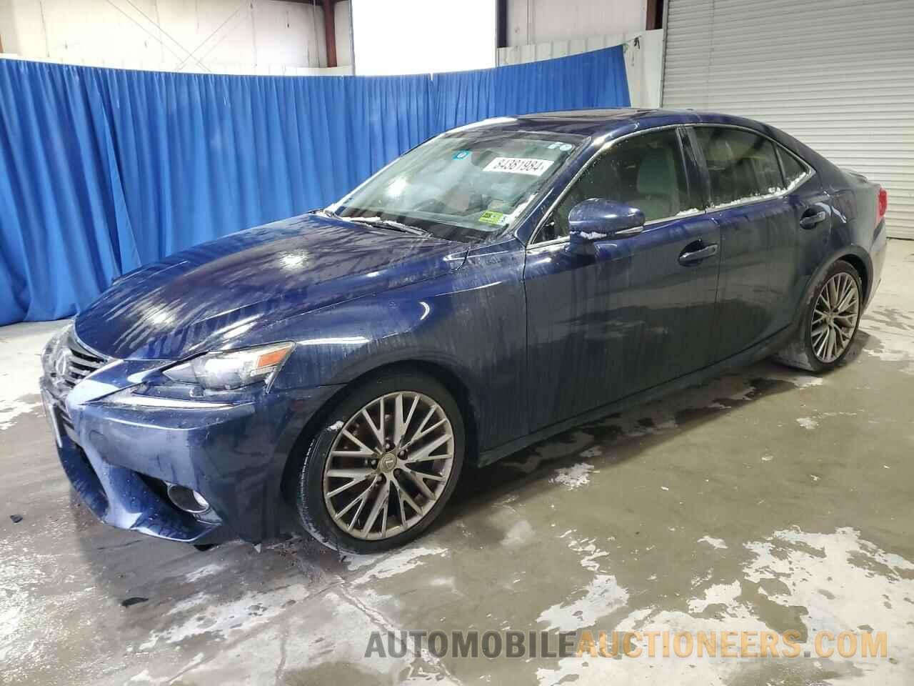 JTHBF1D22F5061627 LEXUS IS 2015