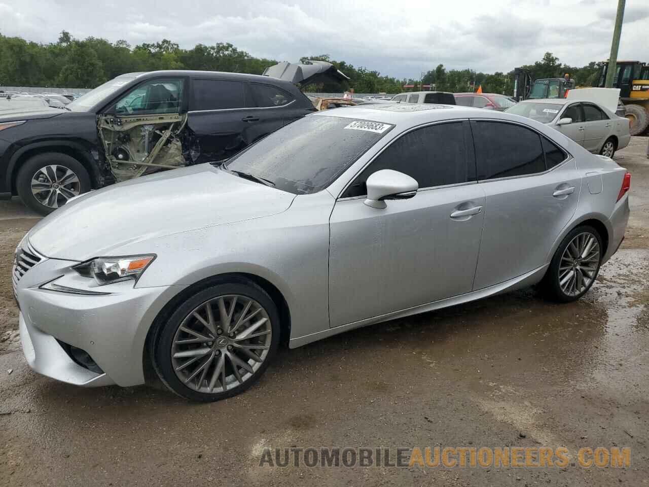 JTHBF1D22F5067394 LEXUS IS 2015