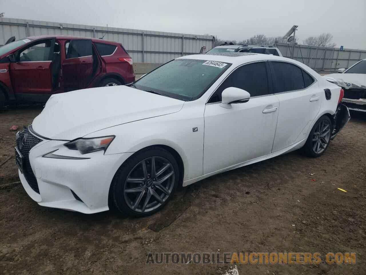 JTHBF1D22F5068044 LEXUS IS 2015