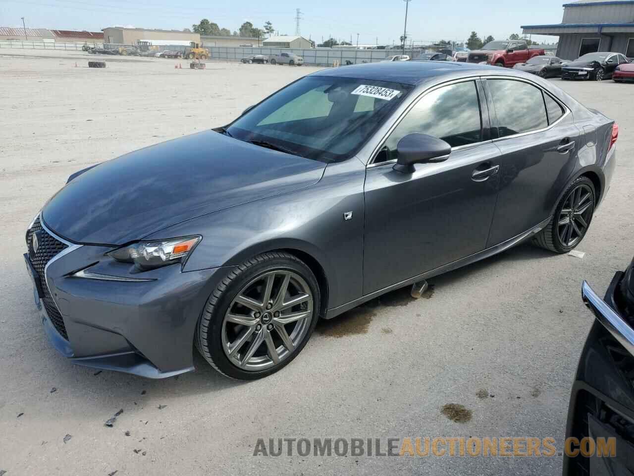 JTHBF1D22F5078668 LEXUS IS 2015