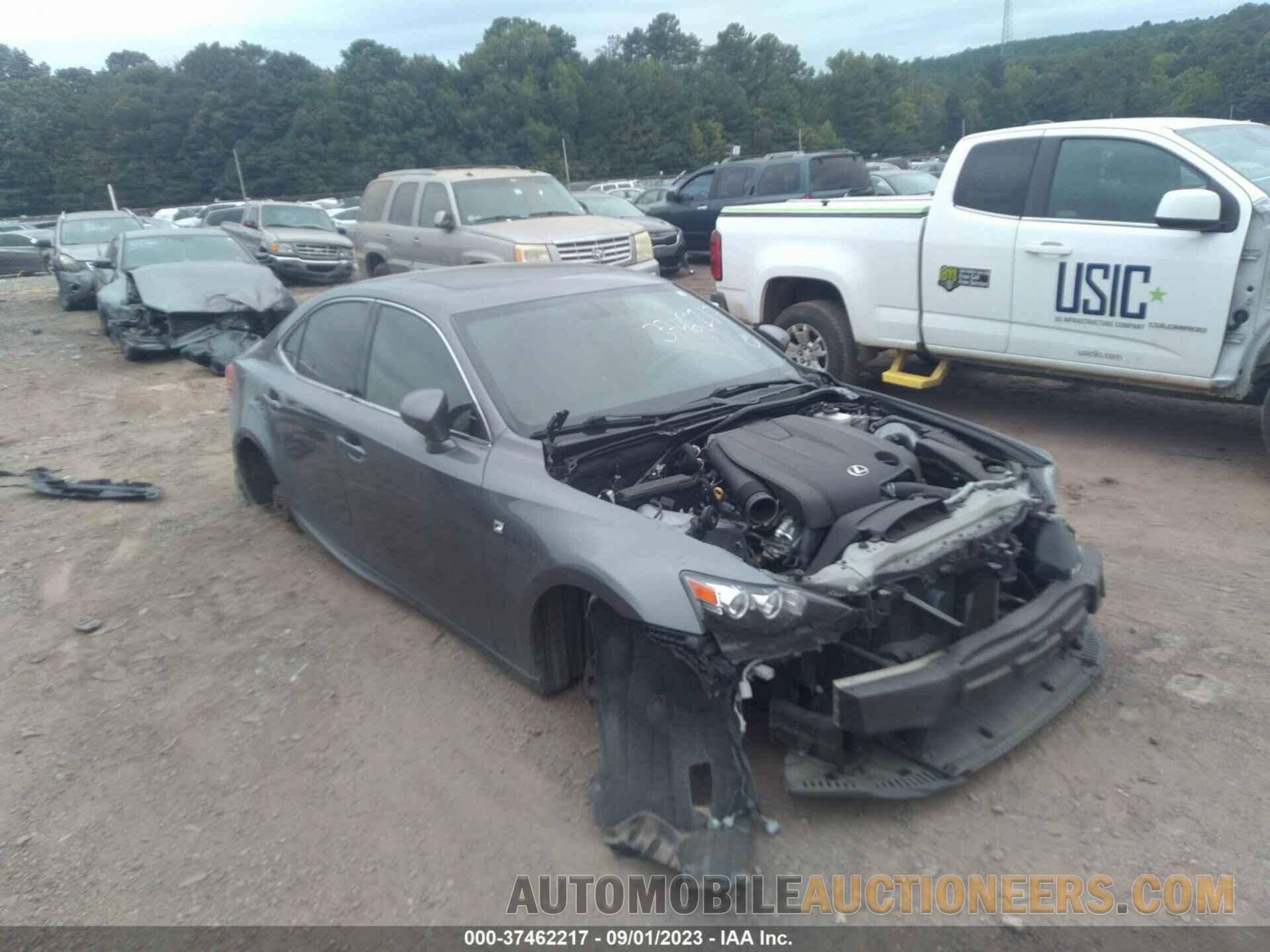 JTHBF1D23F5043718 LEXUS IS 2015