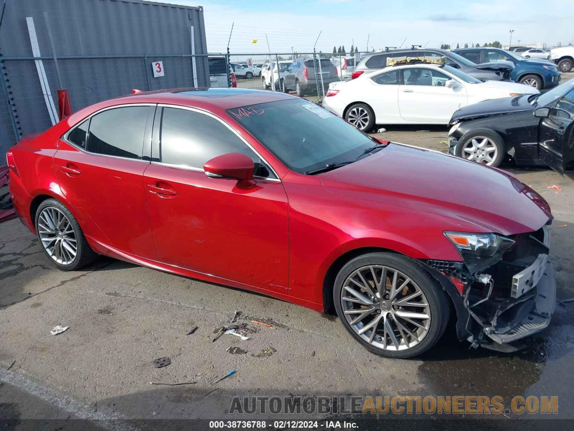 JTHBF1D23F5067646 LEXUS IS 250 2015