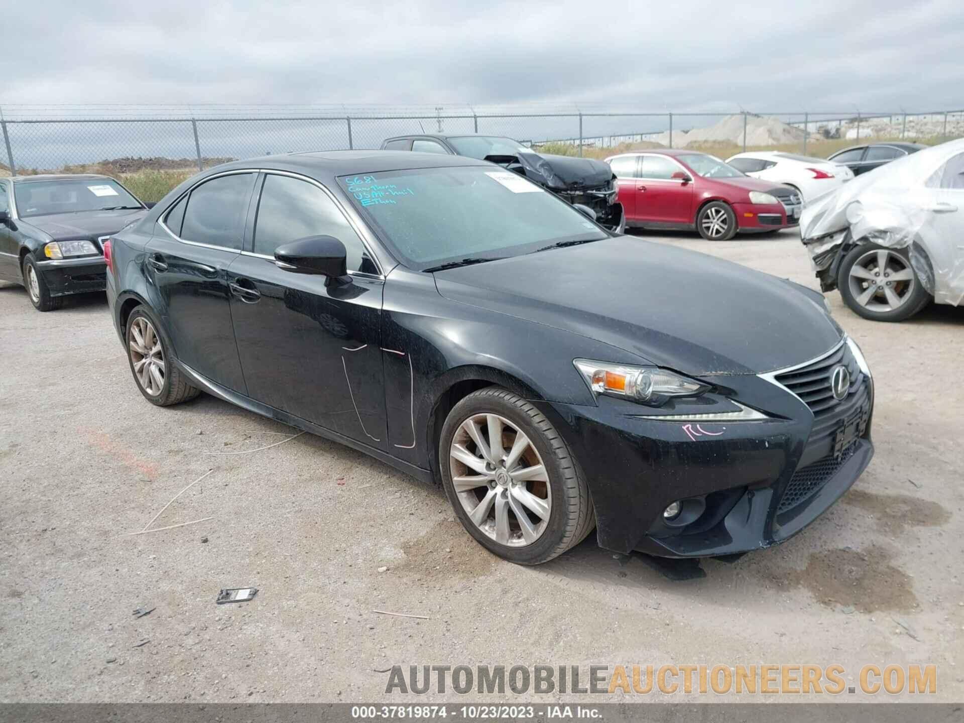 JTHBF1D23F5076511 LEXUS IS 250 2015