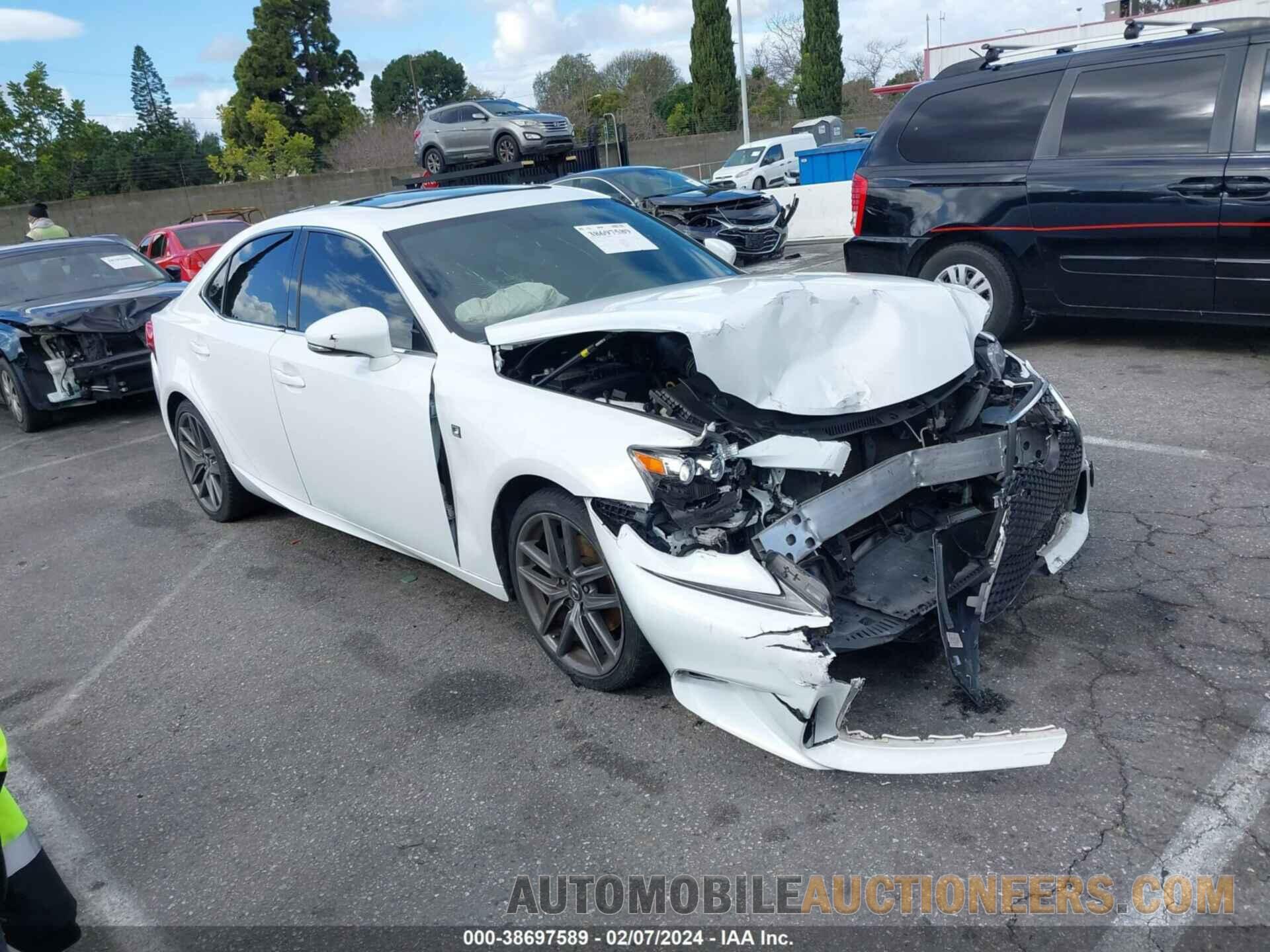 JTHBF1D23F5081403 LEXUS IS 250 2015