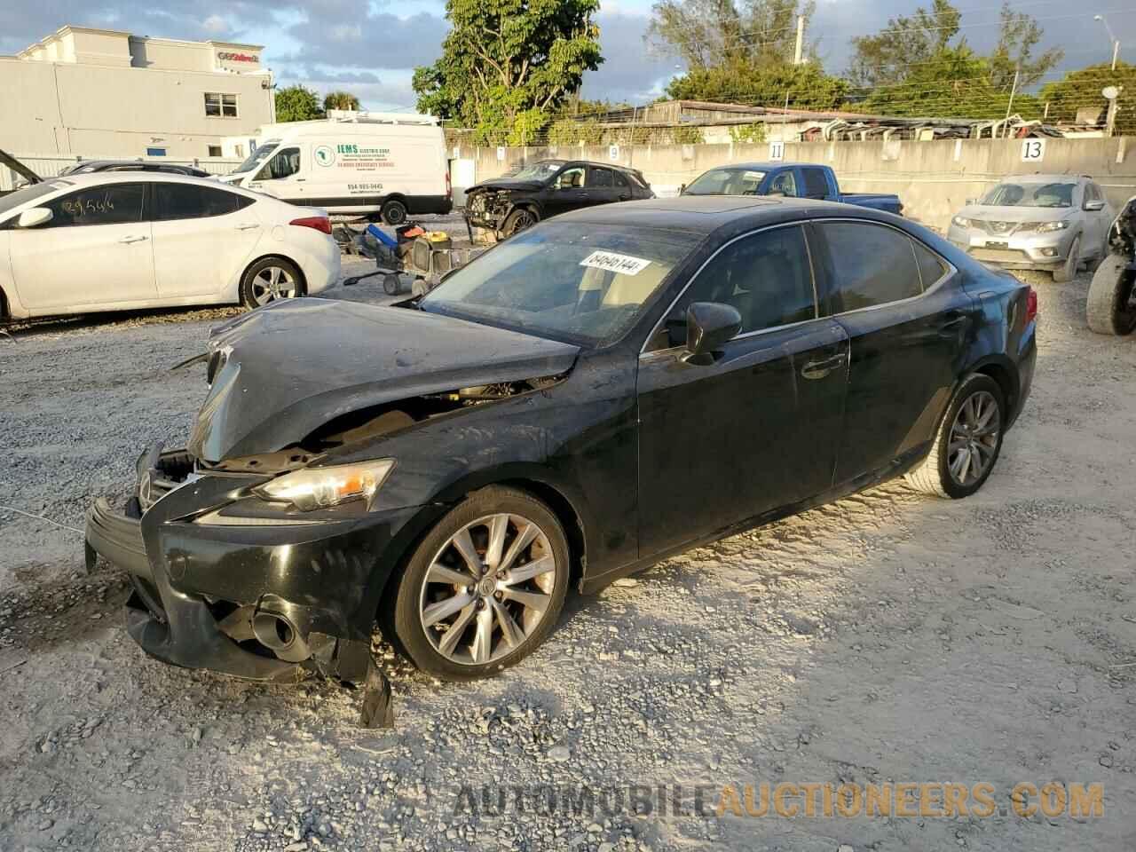 JTHBF1D24E5029356 LEXUS IS 2014