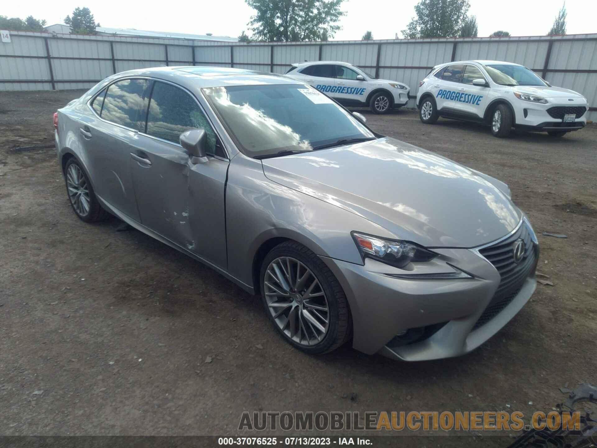 JTHBF1D24F5043596 LEXUS IS 250 2015