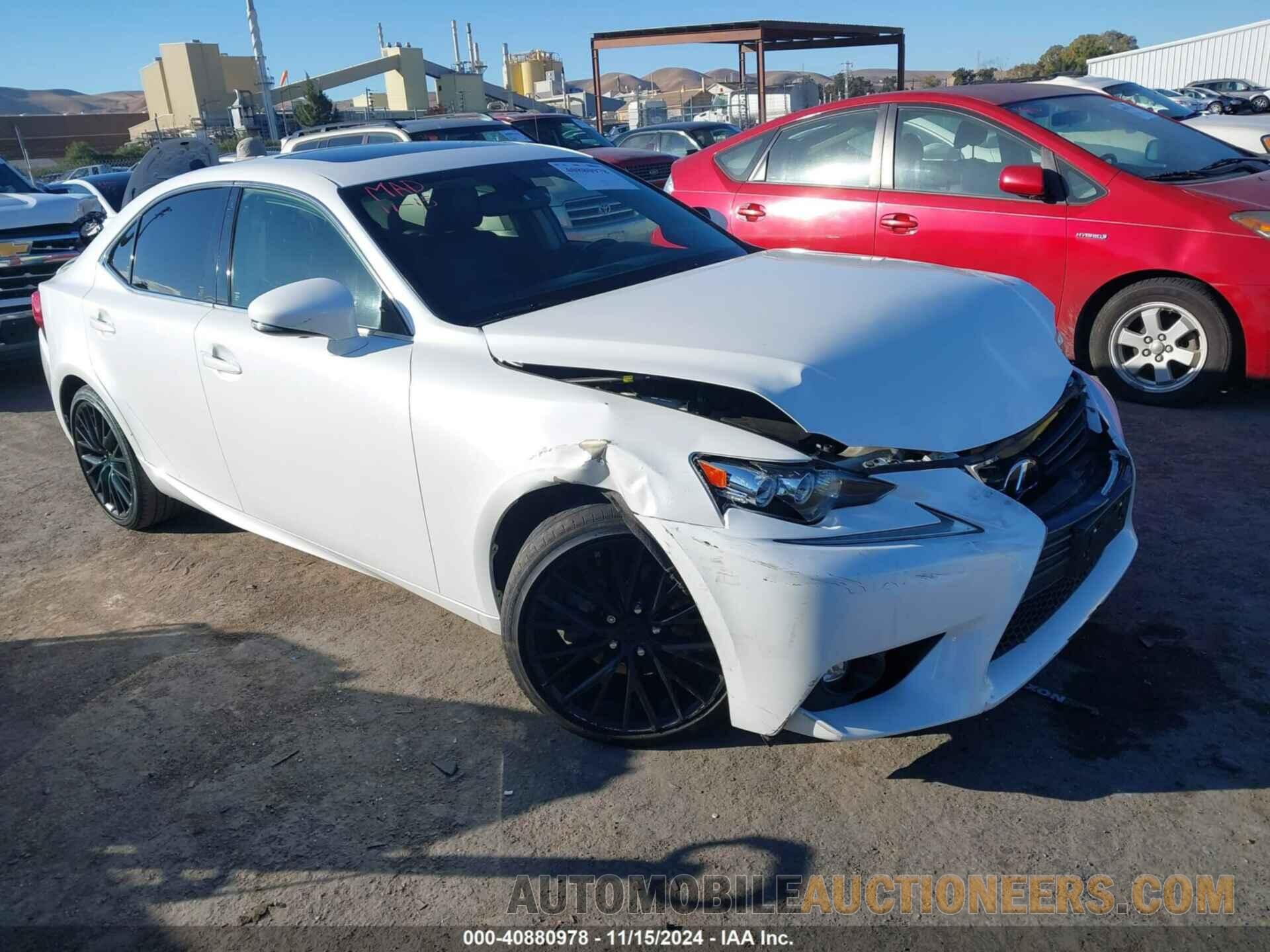 JTHBF1D24F5053948 LEXUS IS 2015