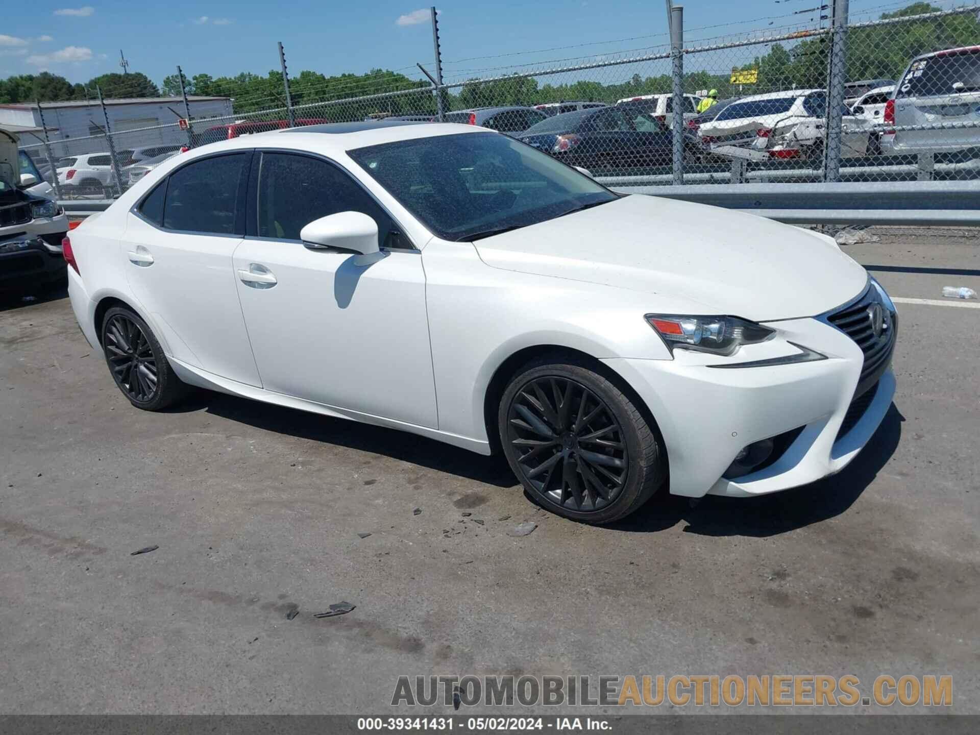 JTHBF1D24F5062469 LEXUS IS 250 2015