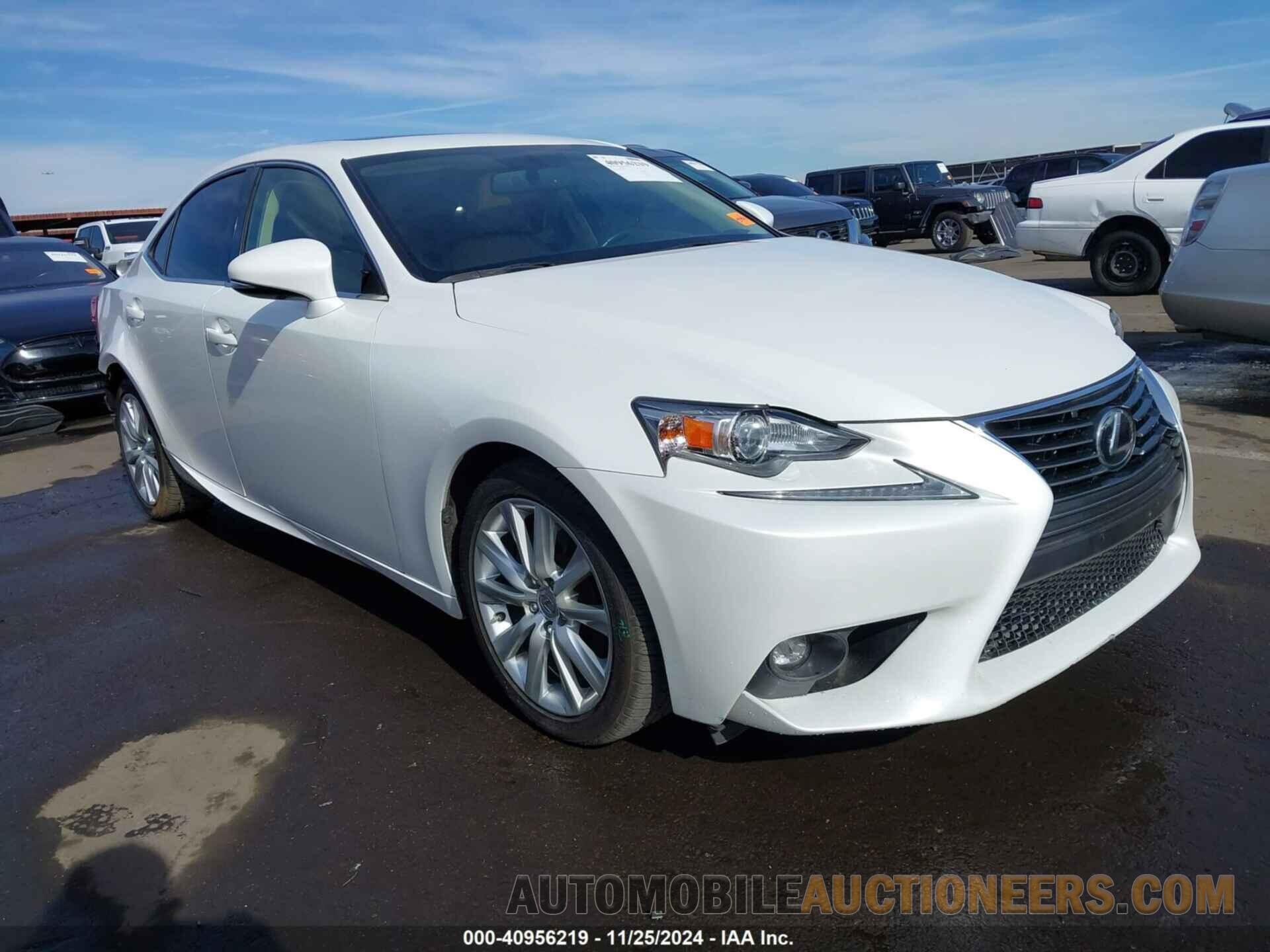 JTHBF1D24F5064271 LEXUS IS 250 2015